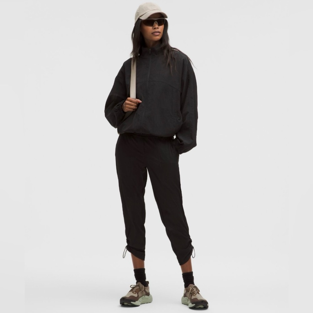 Lululemon Dance Studio Mid-Rise Jogger Size 4